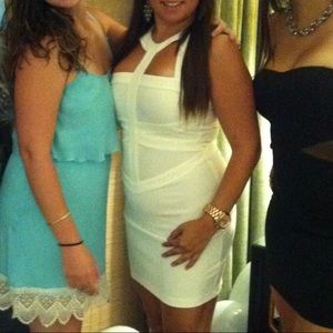 White bodycon dress